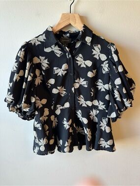 Gracia Black Peplum Blouse with Cream Bow Print and Puff Sleeves